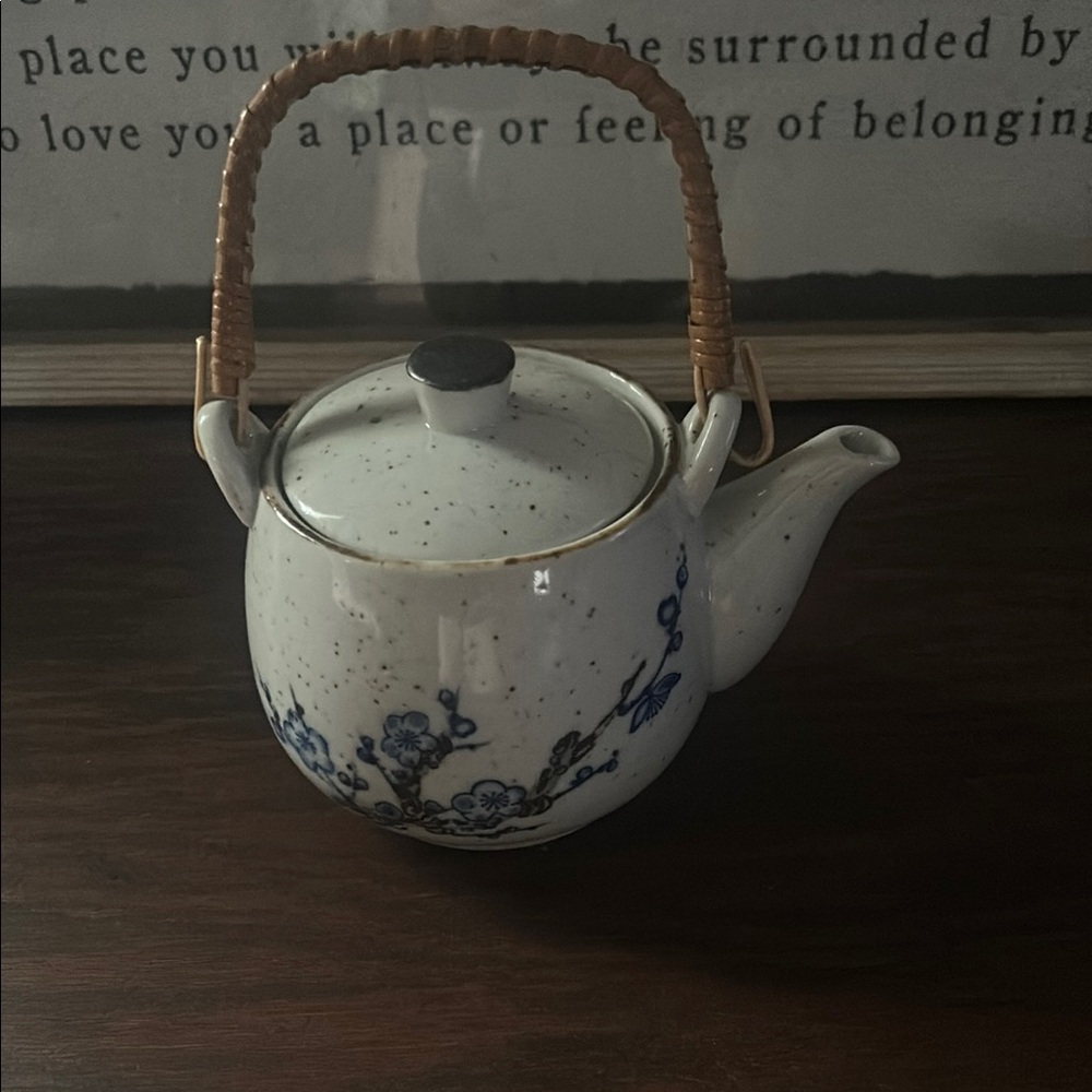 Elegant Blue and White Teapot with Bamboo Handle